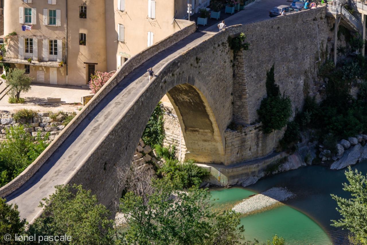 Gite Marius Mirabel-aux-Baronnies Екстериор снимка